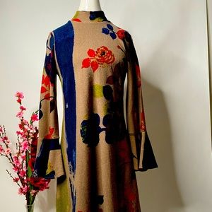 Chelsea & Theodore long sleeve knit dress